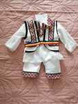 Costumas tradițional bebe