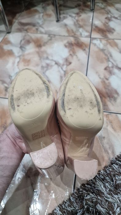 Pantofi cu toc si platforma nude