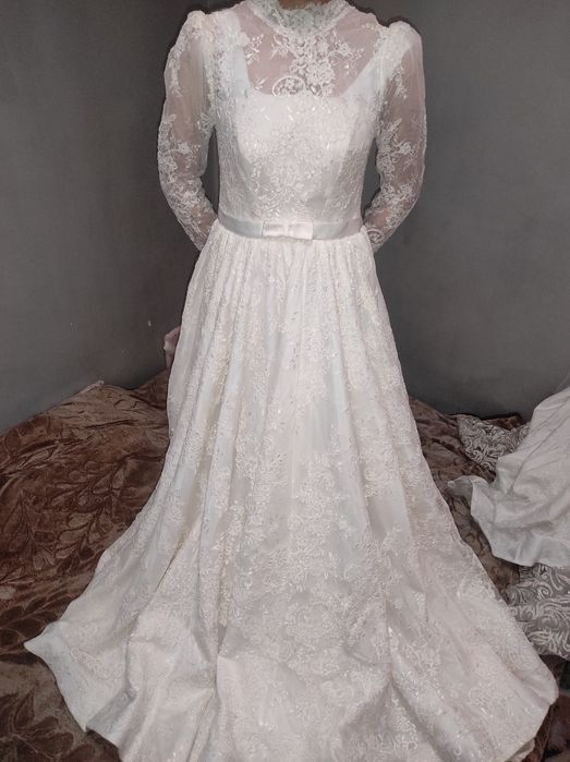 Продам свадебное платье