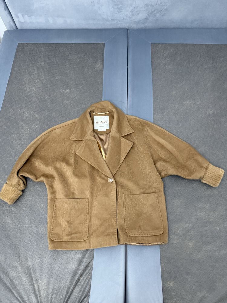 дамско палто Max Mara