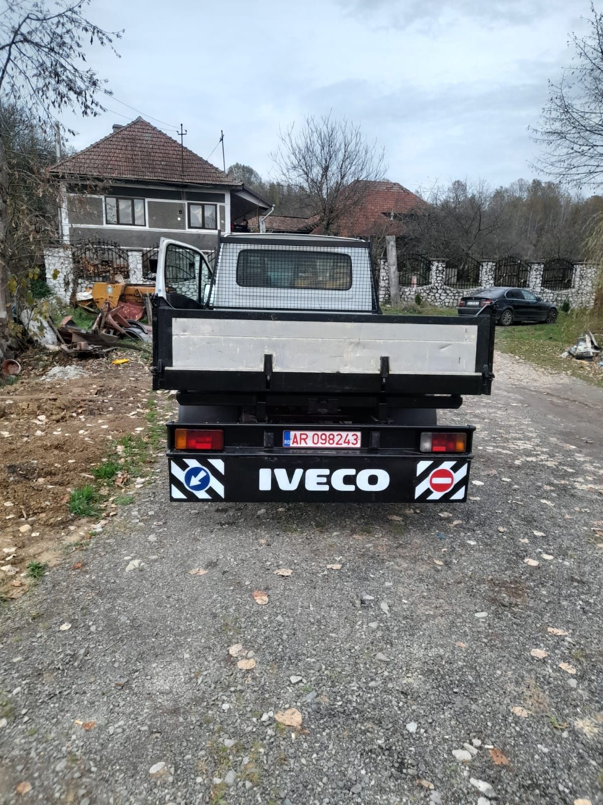 Iveco Daily 60c15 basculabil trilateral 2.8 150cp RAR Efectuat