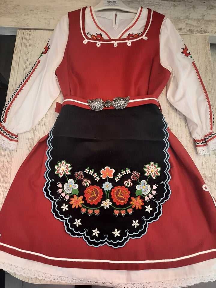 Детска народна носия за момиче