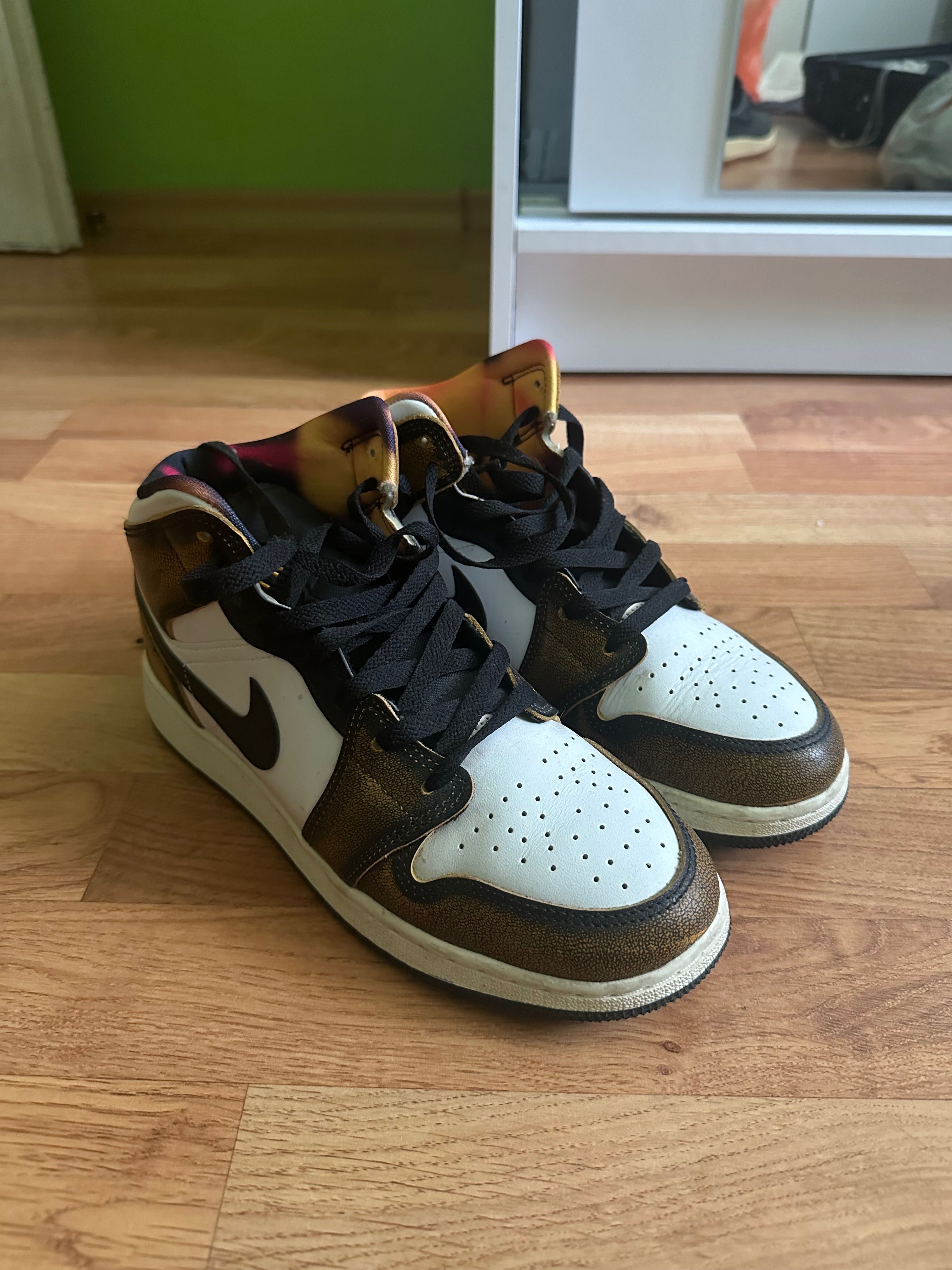 Jordan 1 Mid 39 номер