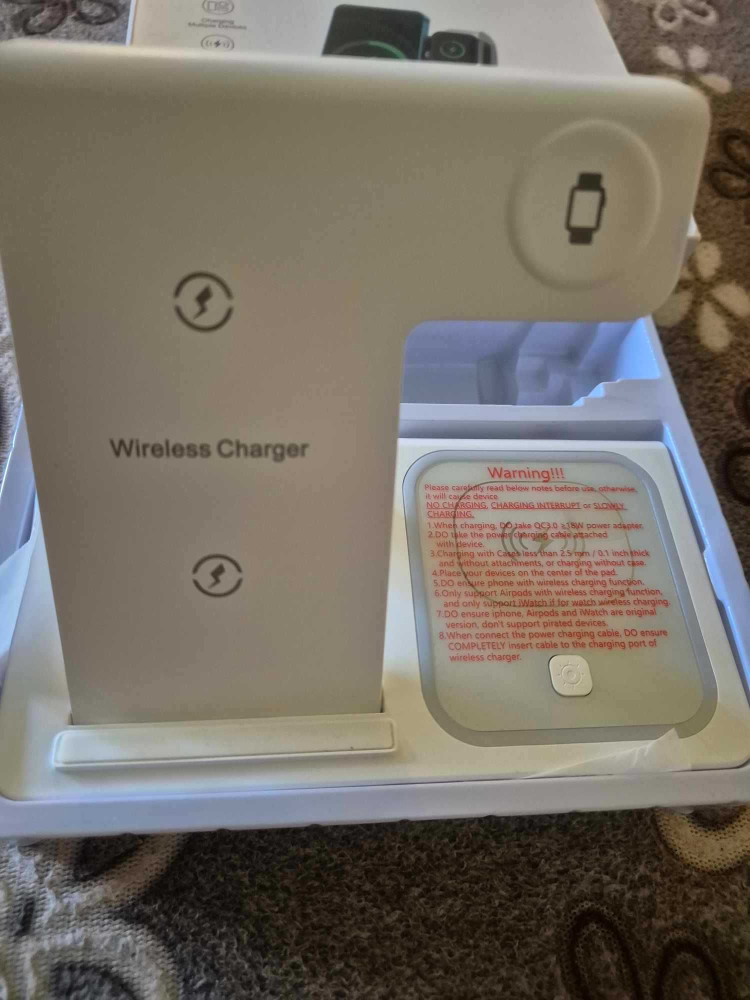 Безжично зарядно 3 в 1 Wireless charger (foldable