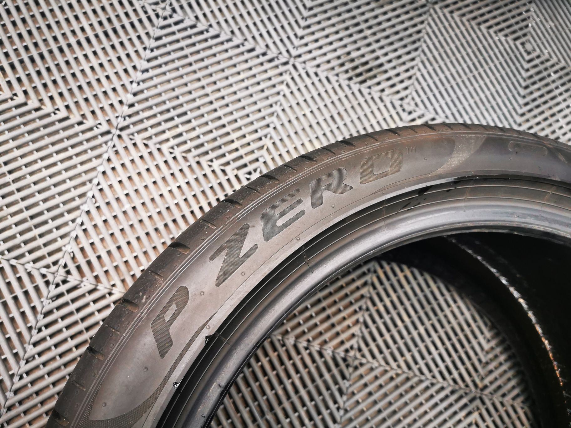 295 35 20 и 255 40 20 Pirelli PZERO летни гуми спорт пакет порше