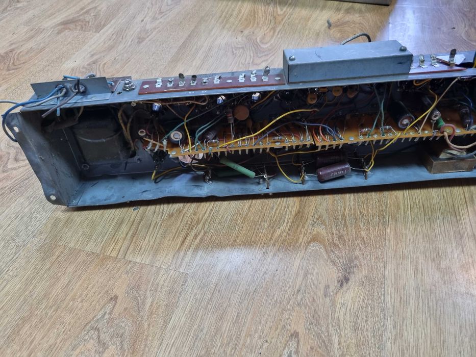 Amplificator , statie tuburi electronice , lampi