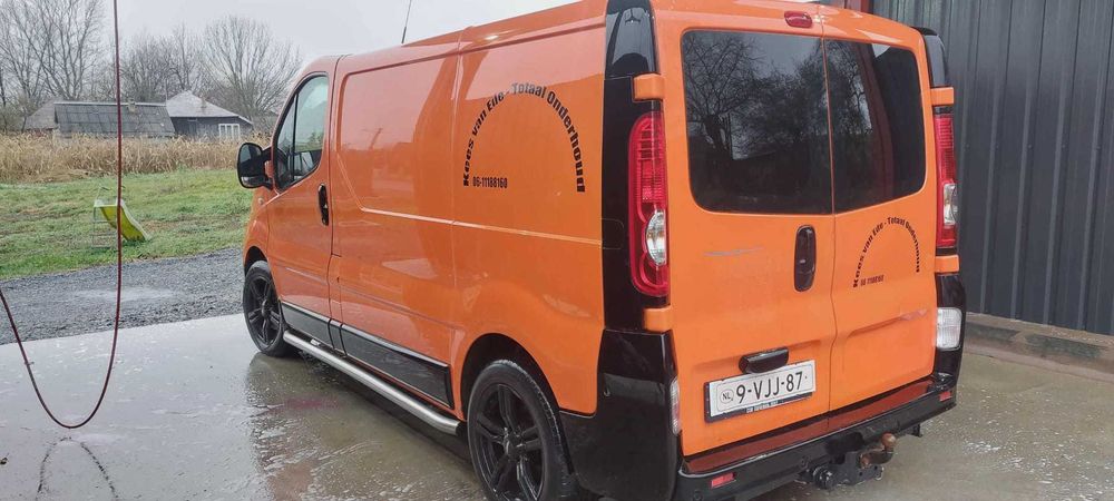 Renault trafic 2.0 dCi