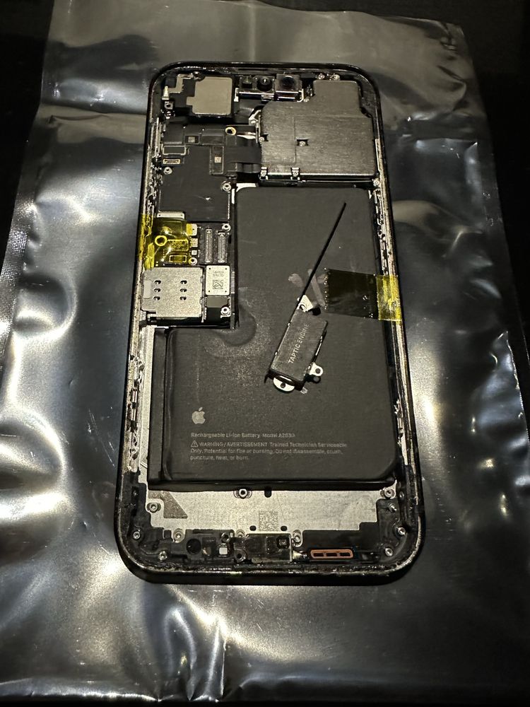iPhone 14 pro max на запчасти.
