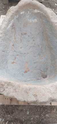 Каменни корита, хромел и каменен валяк
