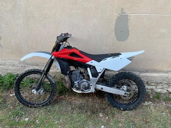 Модел HUSQVARNA WR300 2012