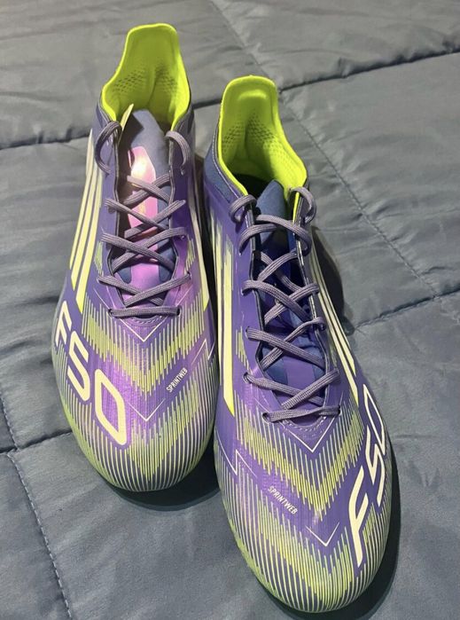 Футболни обувки, бутонки Adidas F50 размер 44.5 калеври елитни