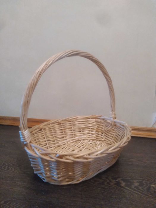 Продам плетенные корзины