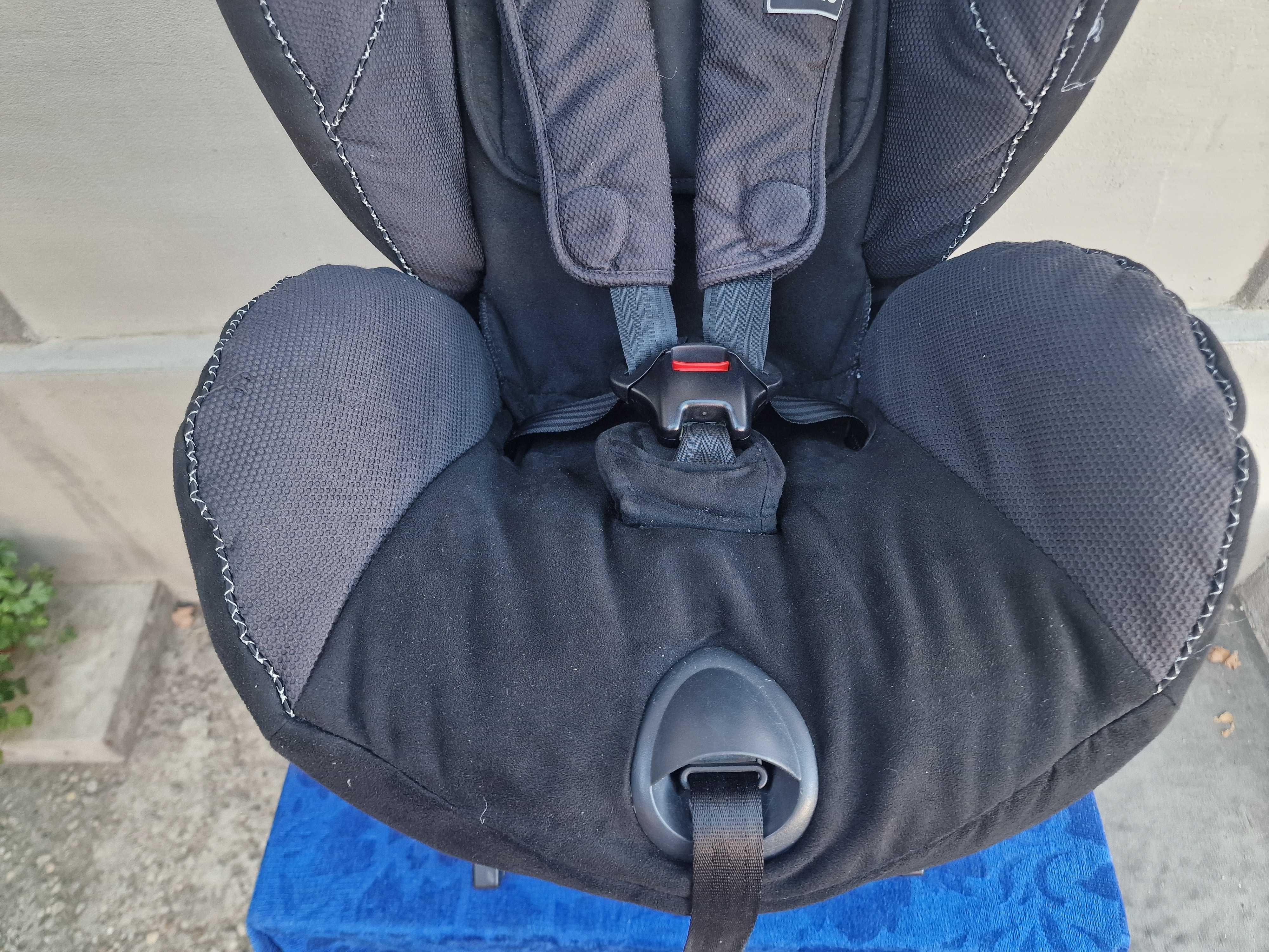 Scaun auto BeSafe iZi Combi X4 ISOfix, copii 6 luni - 4 ani***
