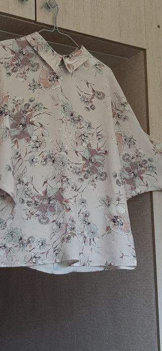 Женская блузка 48-52 размера