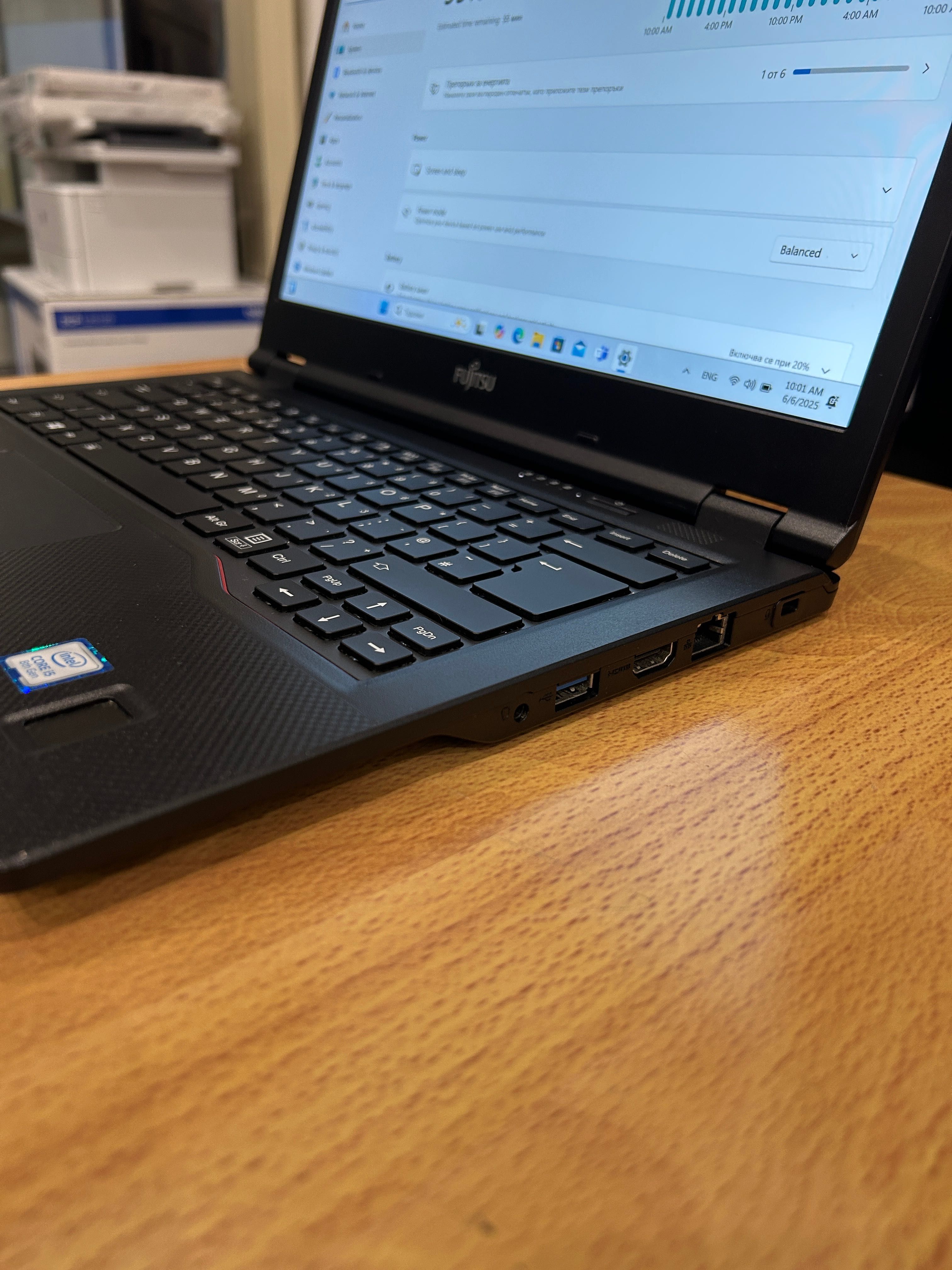 Лаптоп Fujitsu E549 i5/8GB RAM/256GB с 3 месеца гаранция!