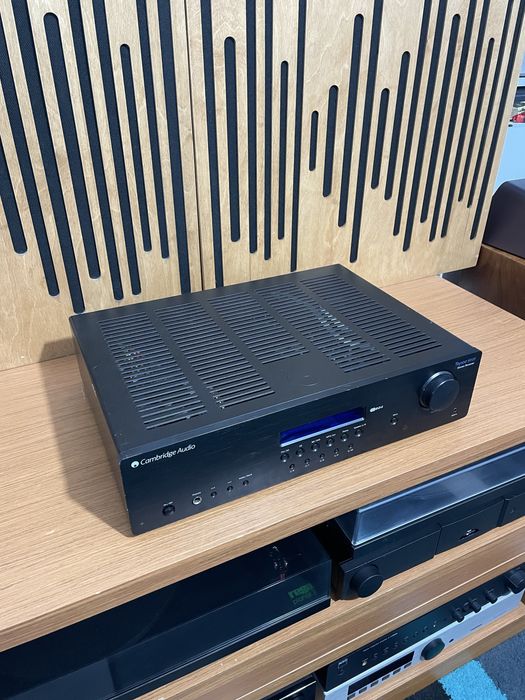 Cambridge audio topaz sr10