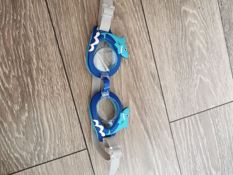 De vânzare ochelari pentru înot copii