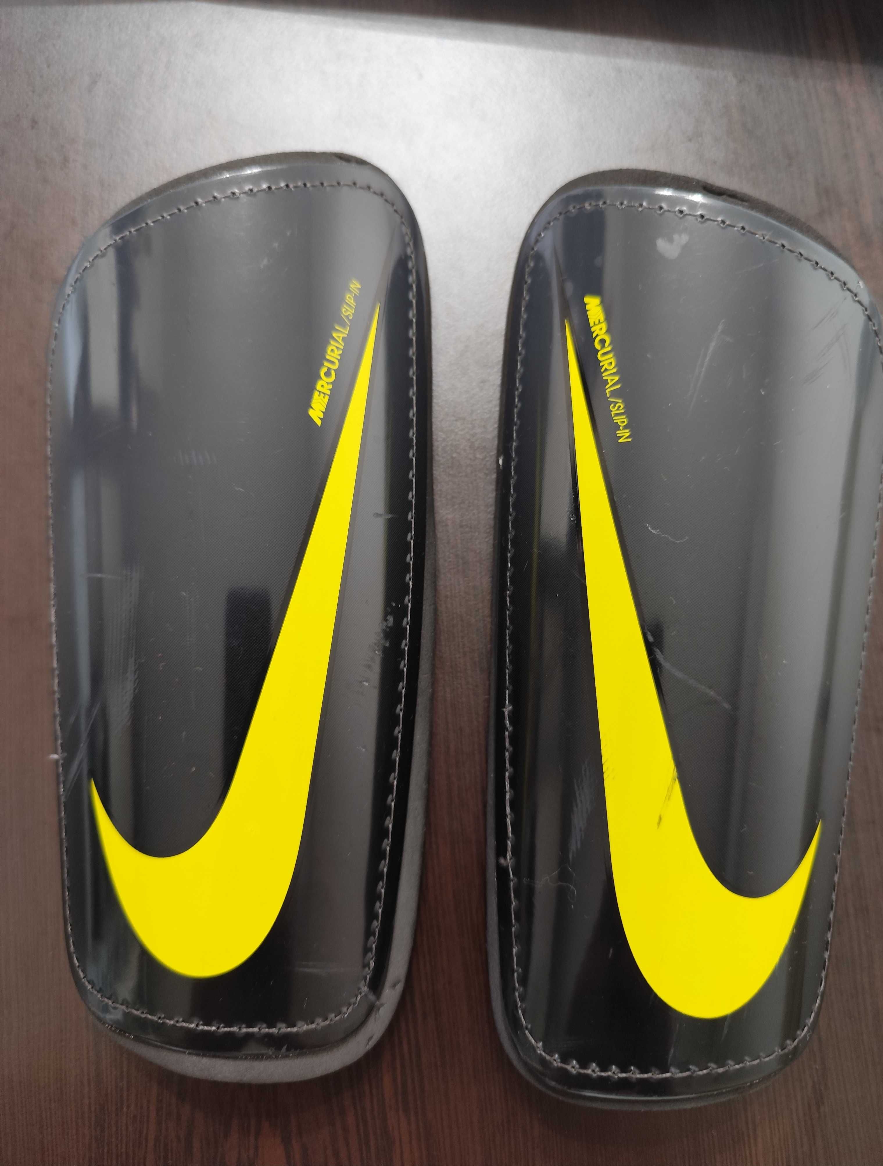 Футболни кори Nike ,размер М