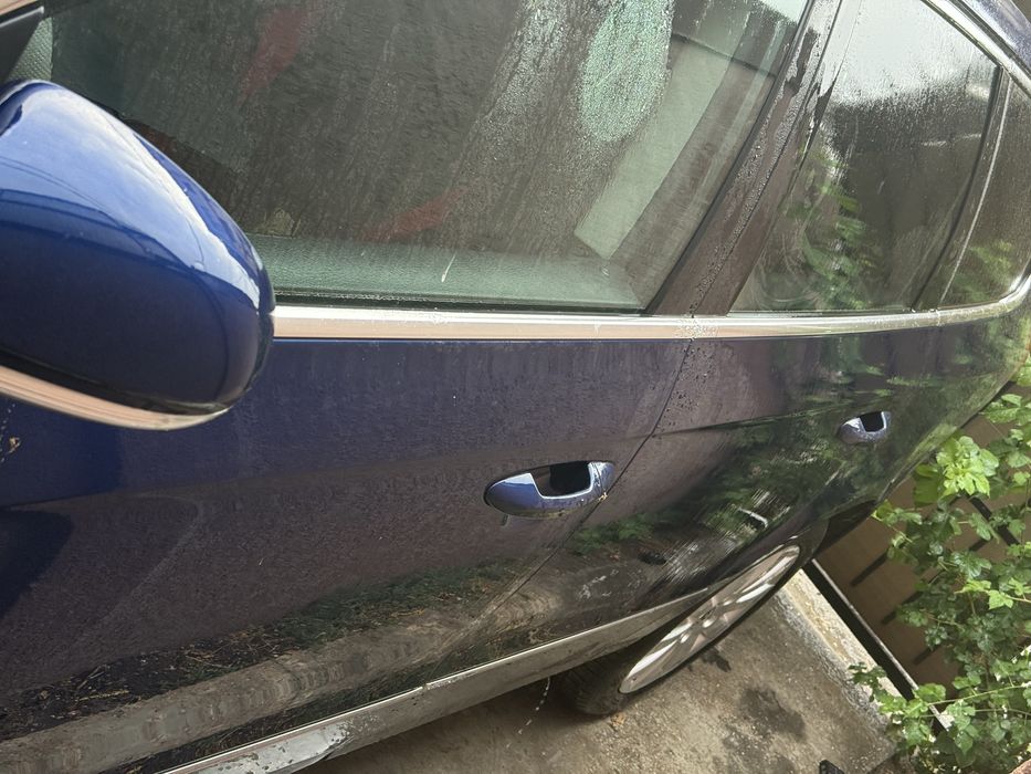 Usa fata spate stanga dreapta vw Passat B6 bleumarin LD5Q