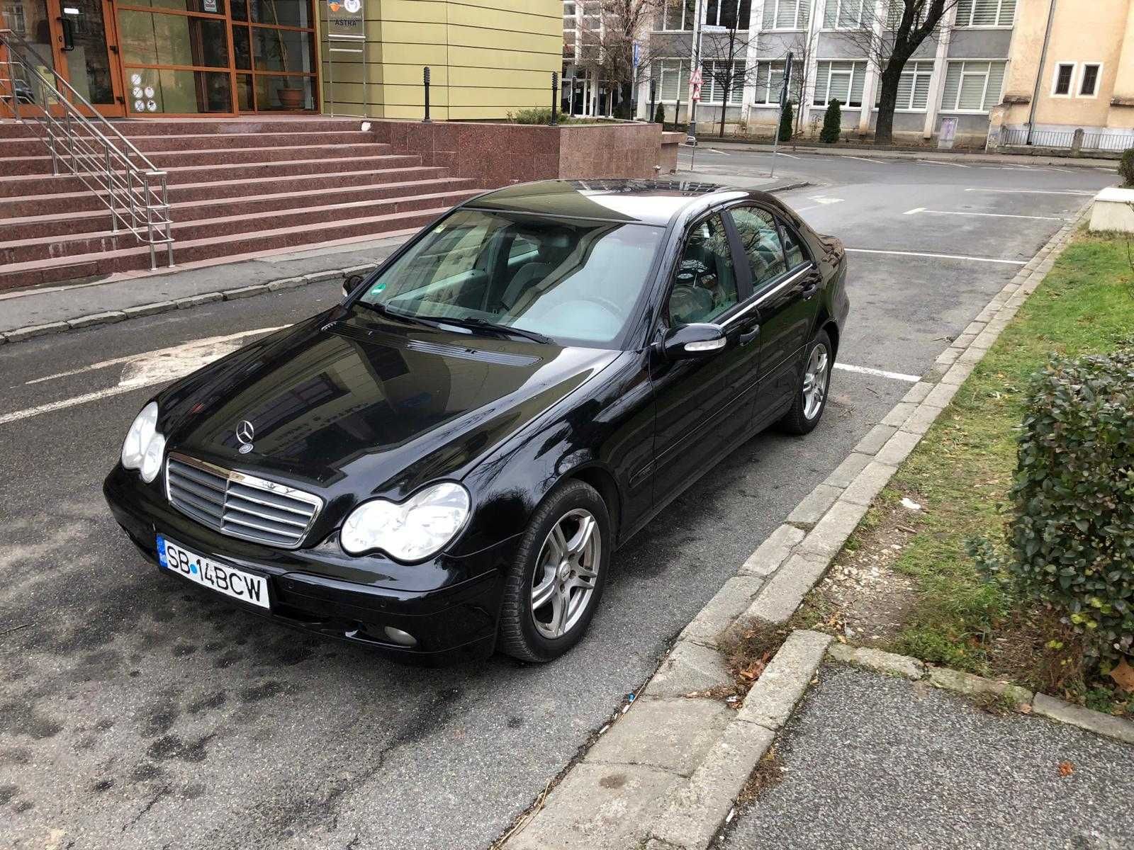 Mercedes-Benz C 220