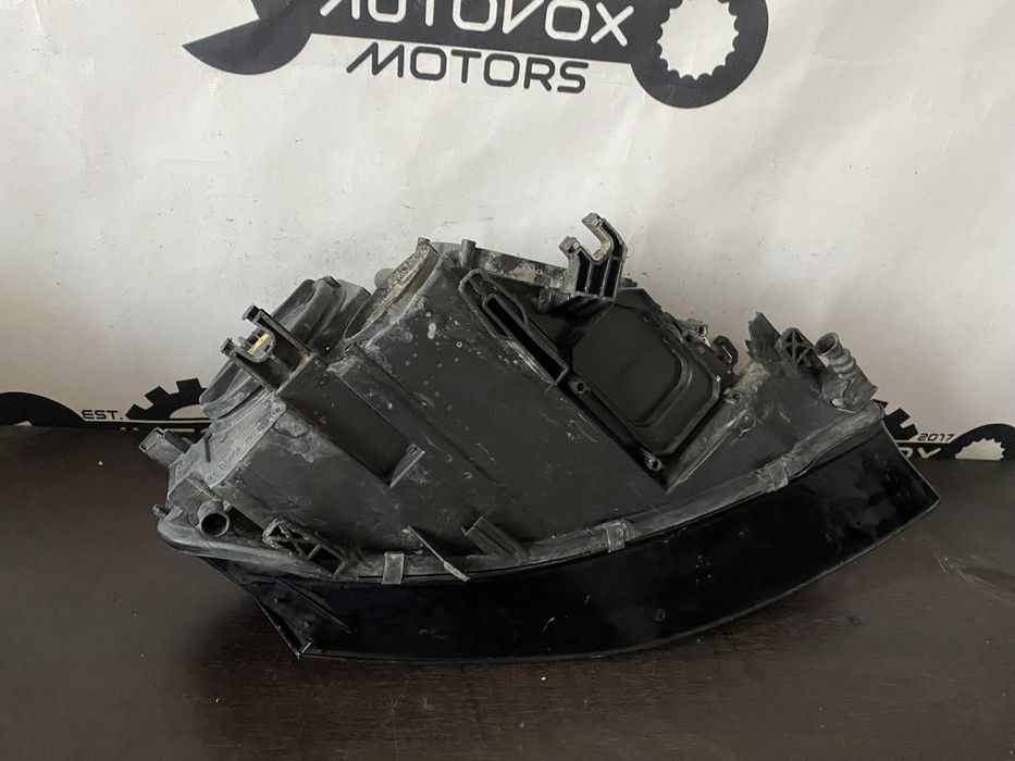 Far stanga bixenon si led Audi A4 B9 nonfacelift pana la 2012