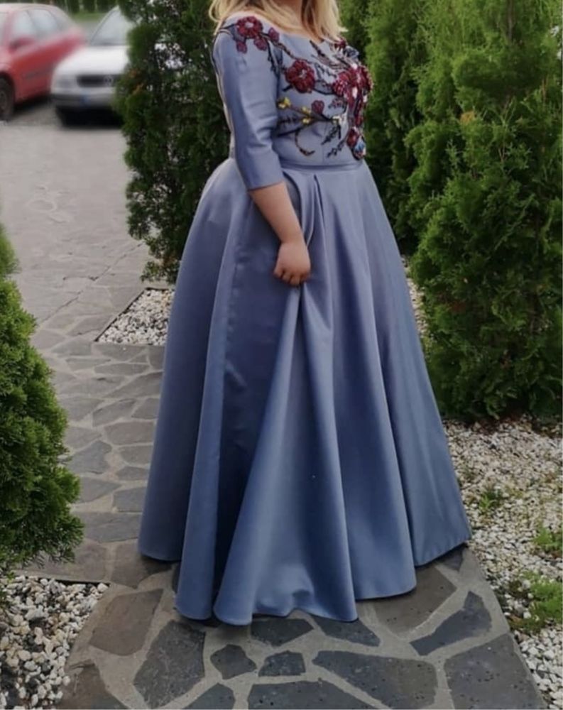 Rochie din taftă gri, mărimea 50-54 Xxl