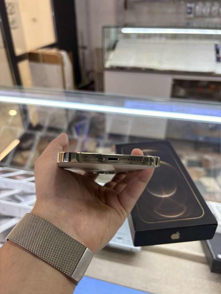 iPhone 12 Pro Max 128 gb gold
