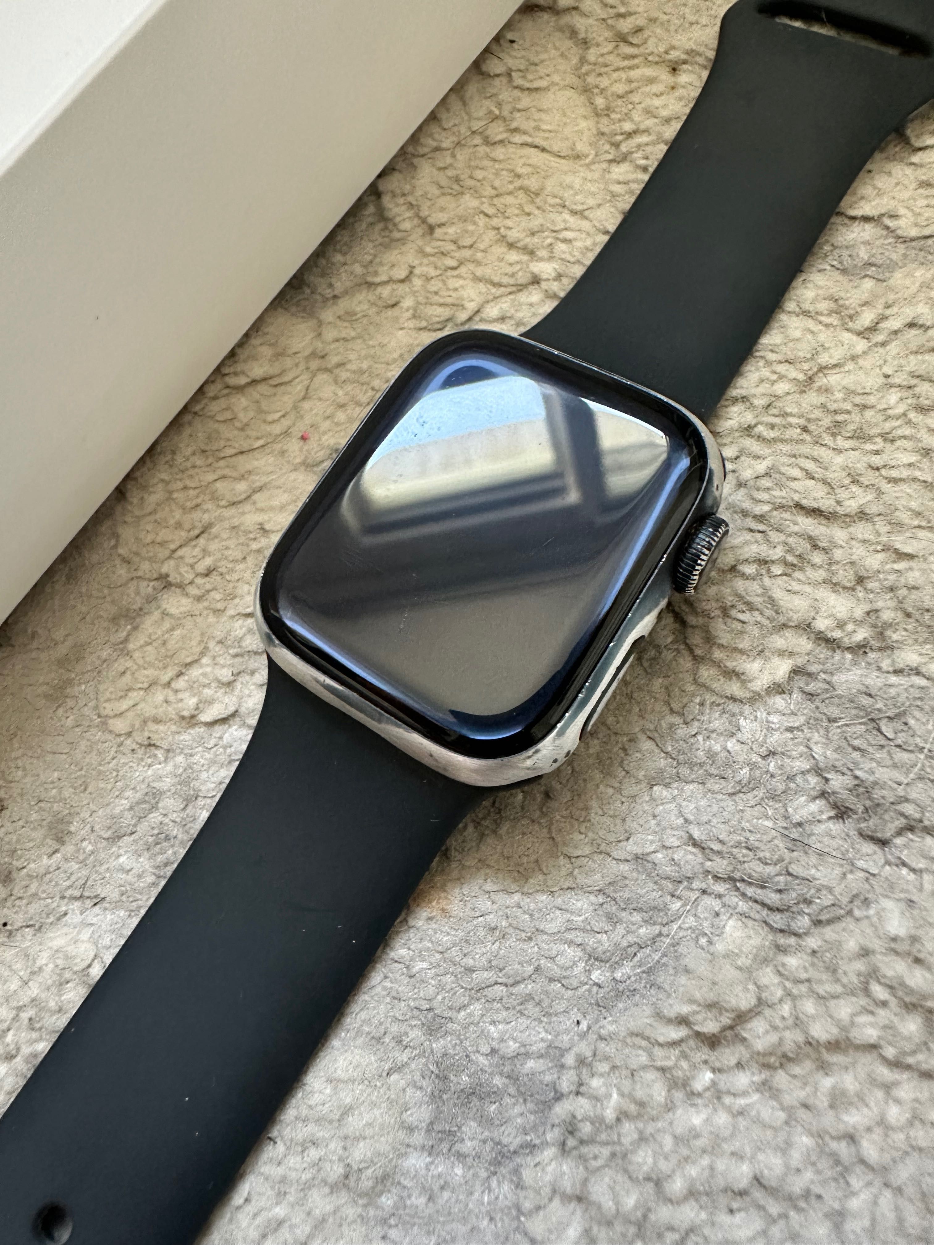 Продам Apple Watch 8 эпл вотч 8
