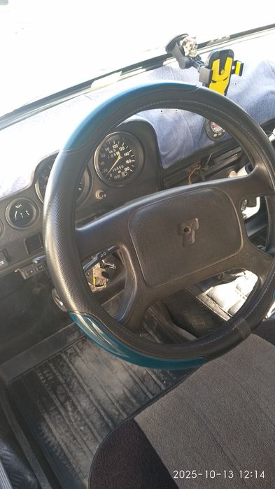 Продаётся машина