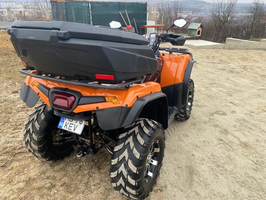 Vând CF MOTO 520L