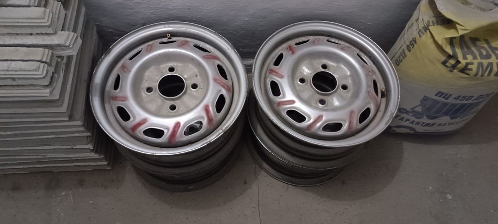 Диски r 14 митсубиси Спейс вагон и галант