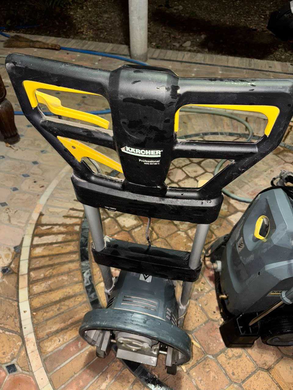Kärcher BDS 33/180 C