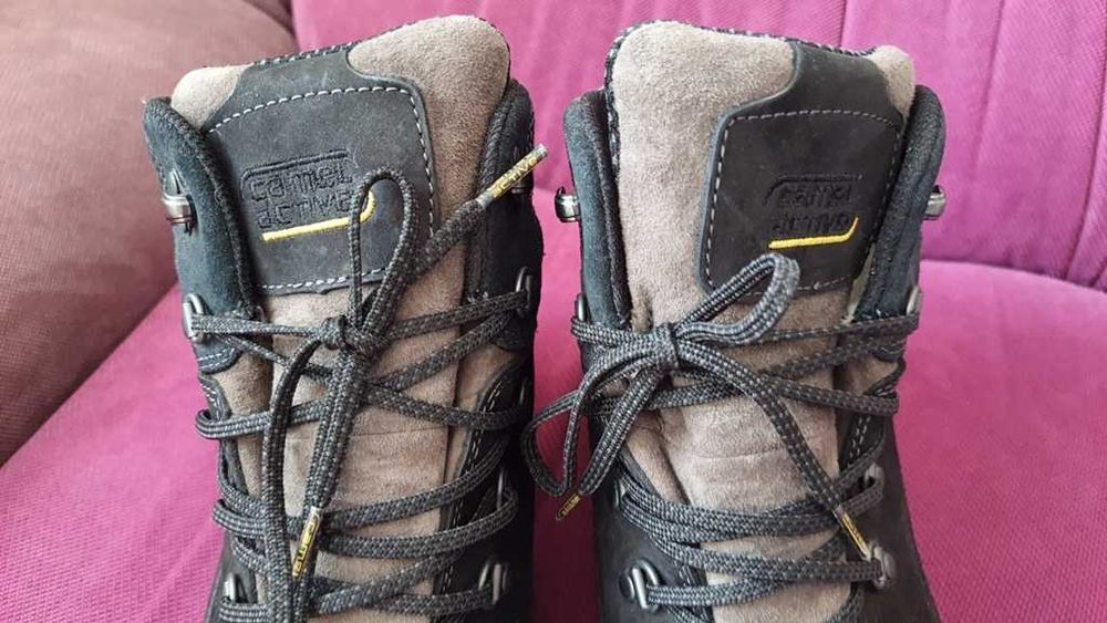 Ghete piele, imblanite de la CAMEL Active Nepal Goretex marimea 46