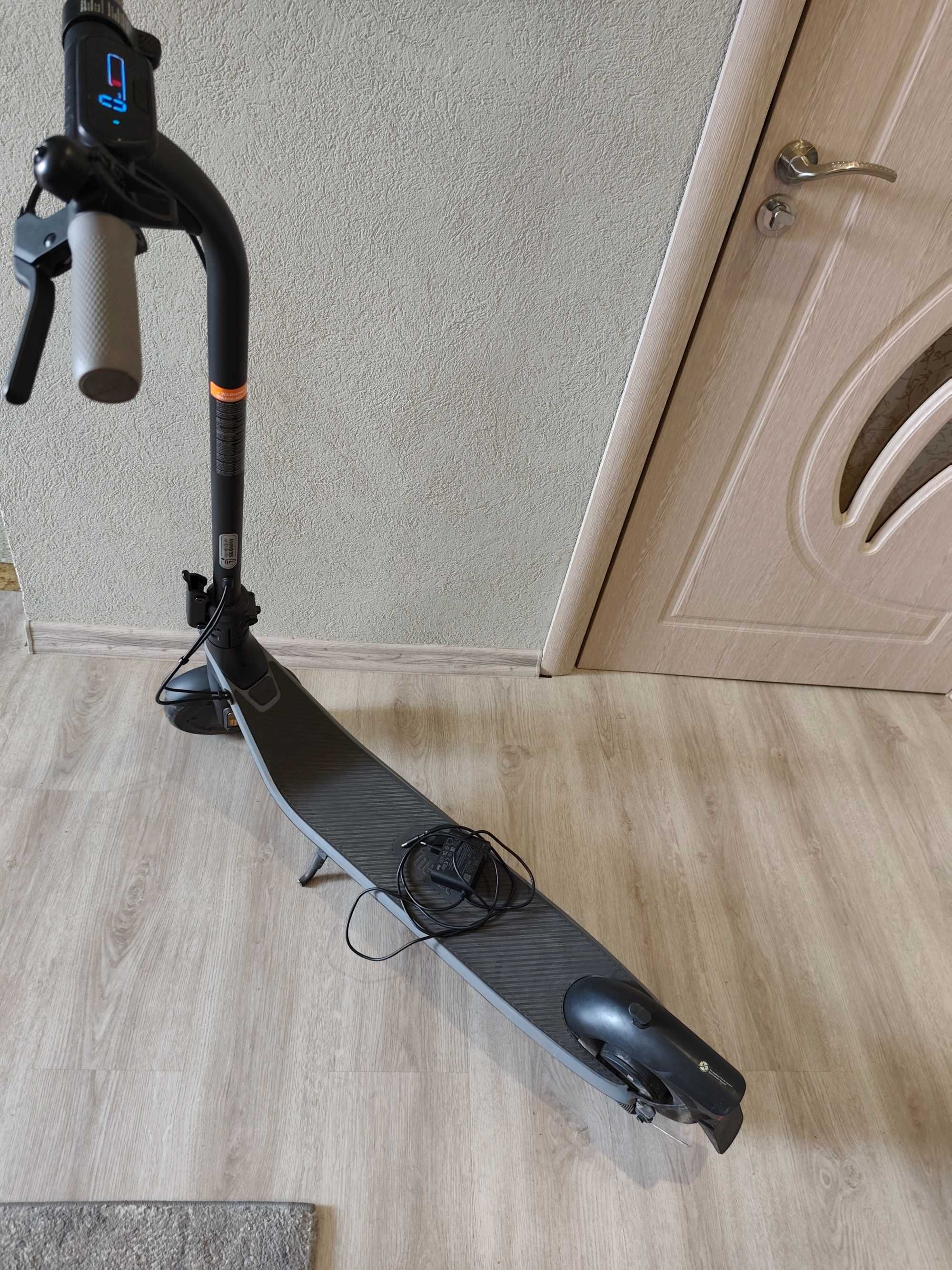 Ninebot trotinetka