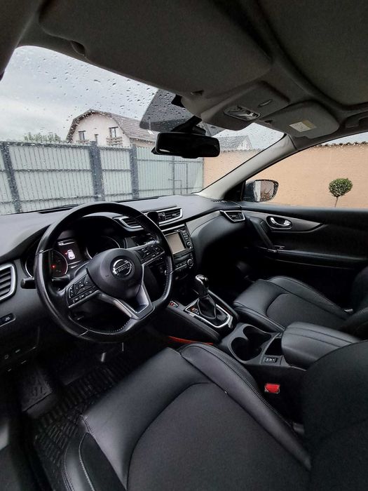 Vand Nissan Qashqai diesel automat