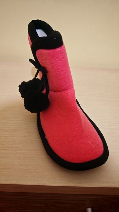 Детски домашни понтофки (2 бр. 32/ 1 бр. 34/ 1 бр. 30