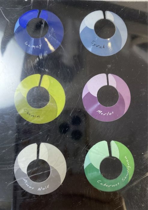 Много оригинални етикети за чаши Франция  Chic Glass