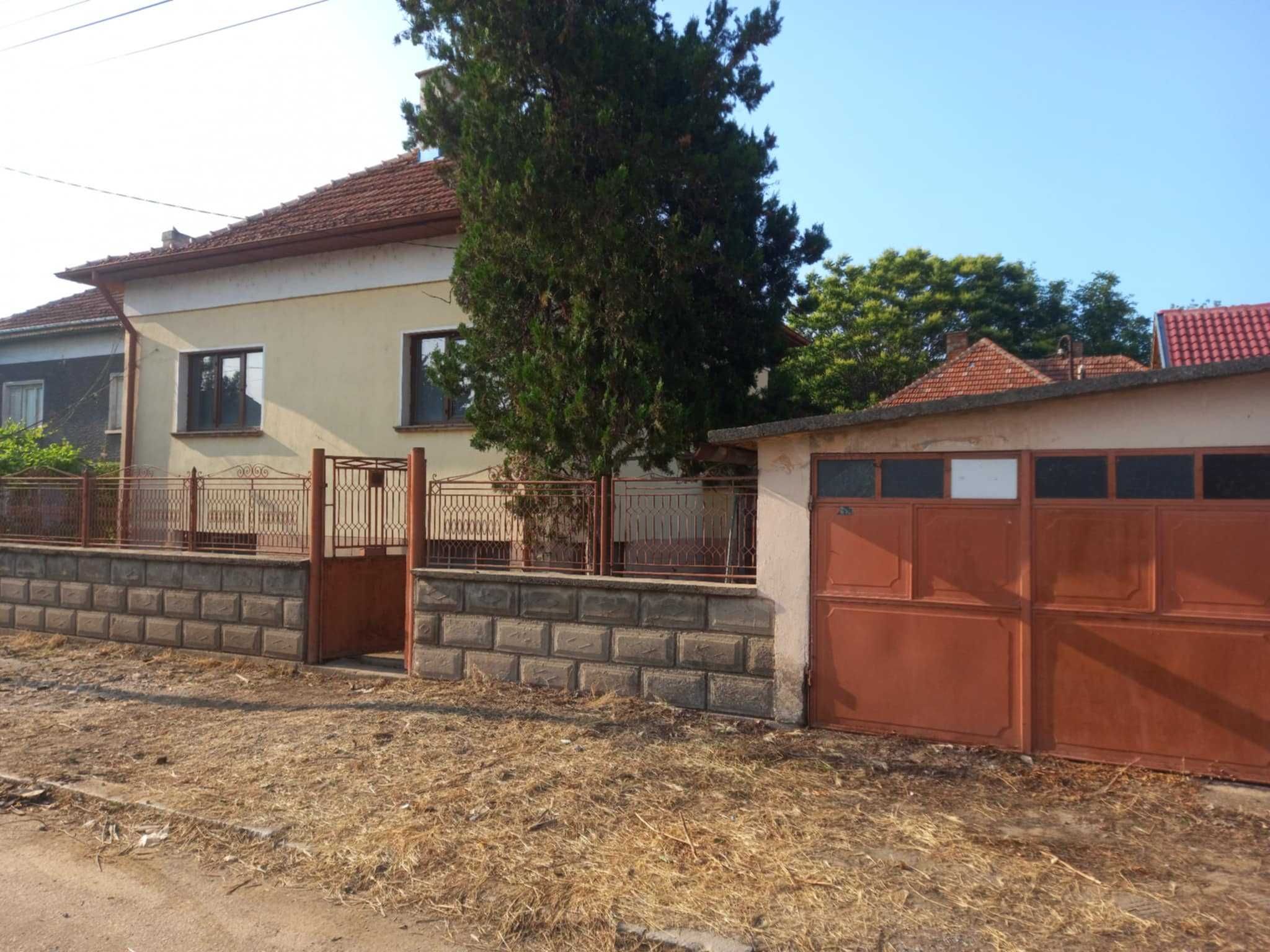 Продава се къща град Бяла Слатина