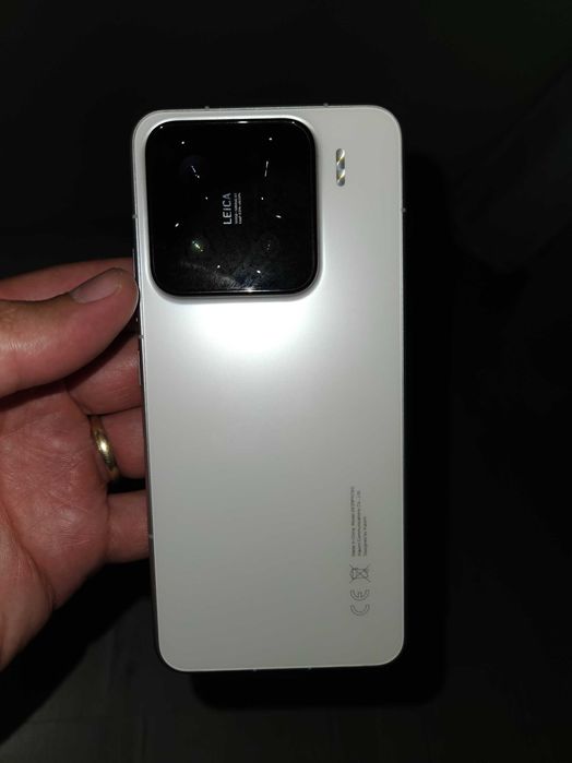 Xiaomi 15 alb 512gb azi!