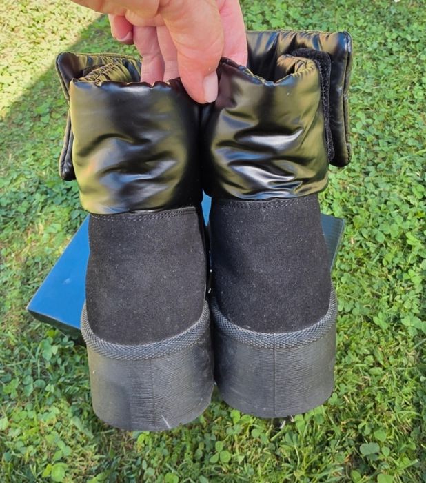 Cizme tip ugg,  marimea 38