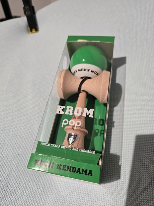 kendama krom pop originala sticky si rubber