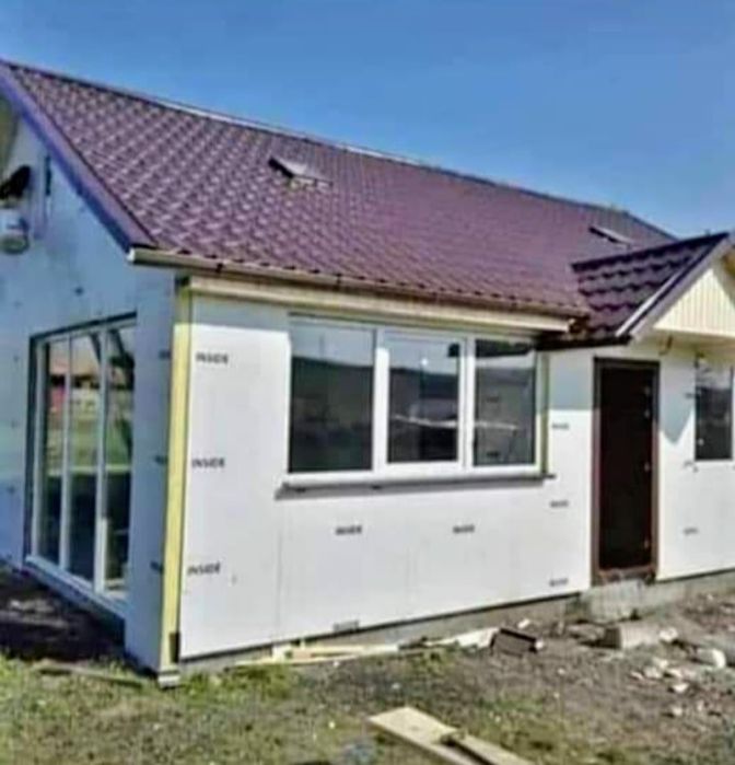 Doriți o casa din lemn, o cabana, o casă din container, garaje auto,