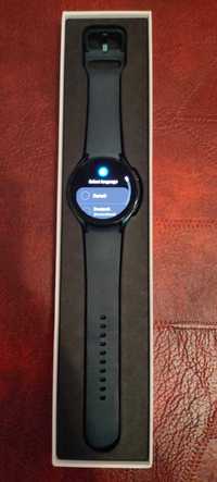 Vând ceas Samsung watch 4 + încărcător wireless
