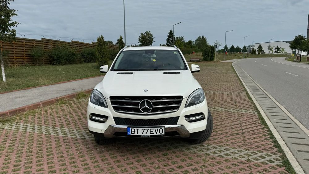 Mercedes-Benz ML primul proprietar, auto achiziționată din reprezentanță MB - Belgia