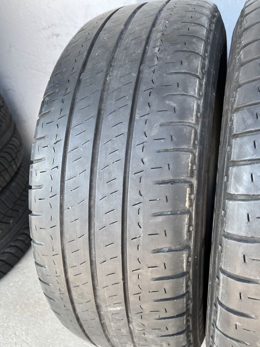 4 бр. гуми за бус 225/65/16C Michelin 4,5-5,5 mm DOT 1515