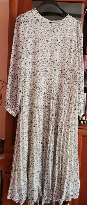 Ефирна нежна рокля