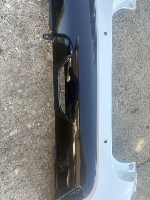2 броя Задна броня за Тойота Ярис 4/ Toyota Yaris IV