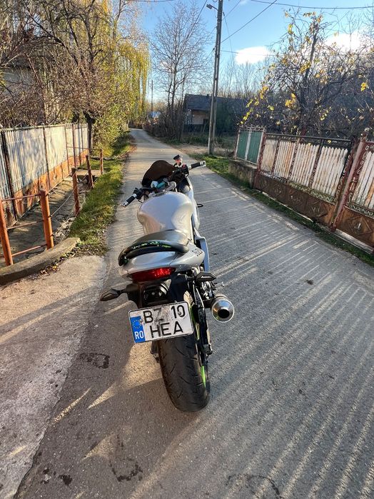 Suzuki sv650s motocicleta