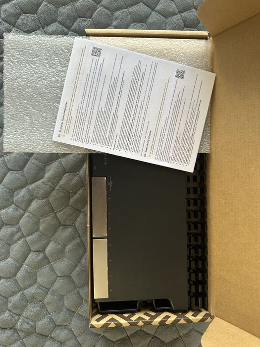 Продам MikroTik RB5009UG+S+IN