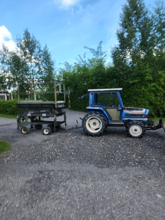 Vand nacela achizitionata de la armata